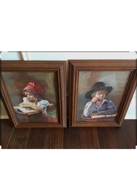 Last one tonight. Under 8 boys. Double check names and  framed picture is a vintage art print, often titled \